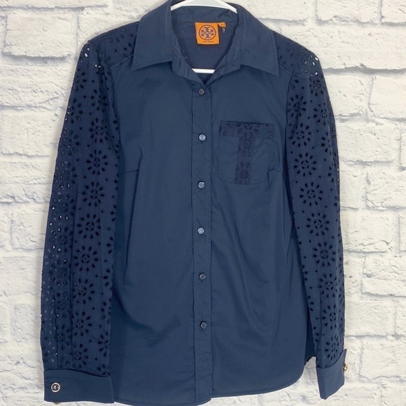 Tory Burch navy blue Liam eyelet sleeve button down top size 4 - Picture 1 of 6